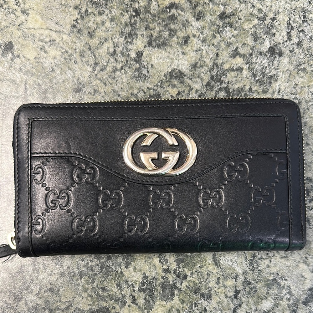 Gucci Black Leather Wallet